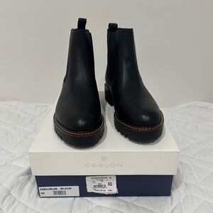 NWT Caslon Miller Water Resistant Lug Chelsea Boot